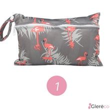 Charger l'image dans la galerie, Pochette étanche de transport pour les culottes menstruelles - GlerecoUnderwear